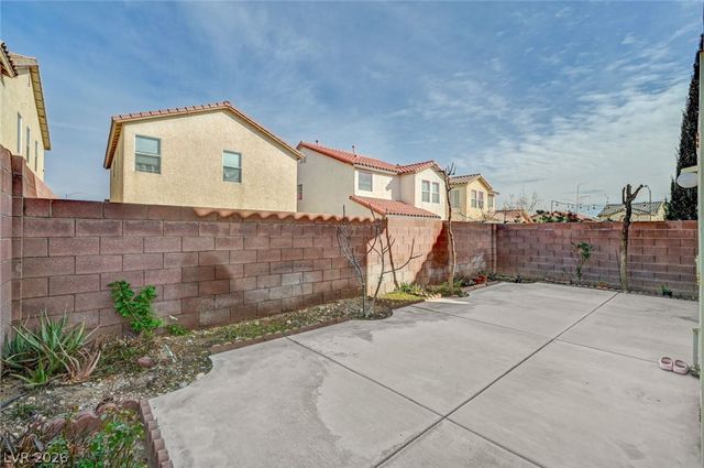 6736 Oak Mist Street, Las Vegas, NV 89139