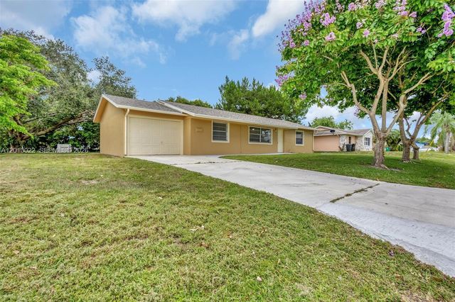 1101 SW Addie St, Port St. Lucie, FL 34983