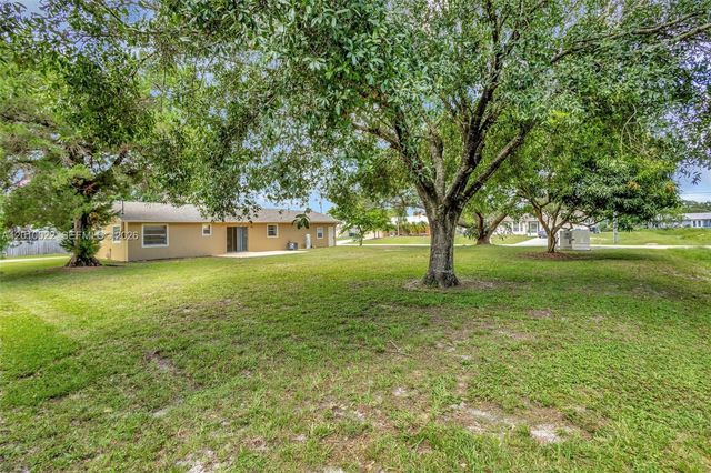 1101 SW Addie St, Port St. Lucie, FL 34983