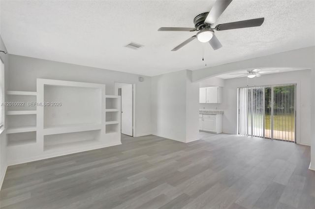 1101 SW Addie St, Port St. Lucie, FL 34983