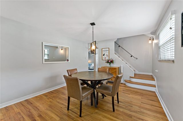 158 Old Clairton Road, Pleasant Hills, PA 15236