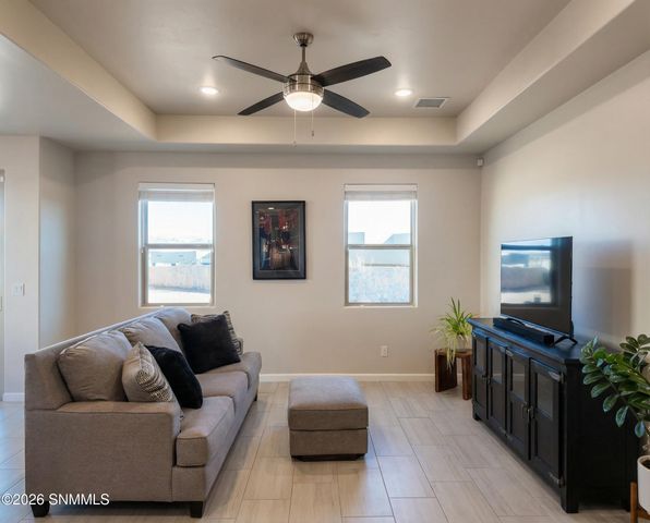 4302 Tawny Park Road, Las Cruces, NM 88011