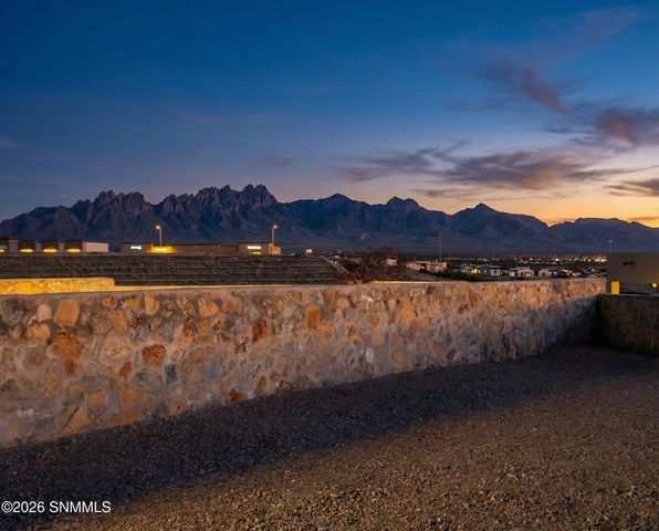 4302 Tawny Park Road, Las Cruces, NM 88011