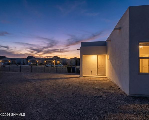 4302 Tawny Park Road, Las Cruces, NM 88011