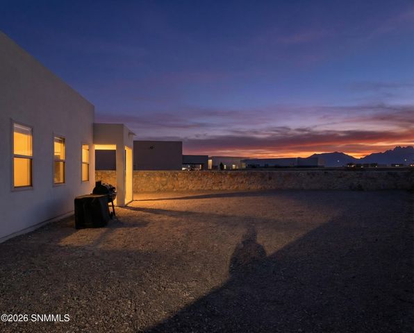 4302 Tawny Park Road, Las Cruces, NM 88011