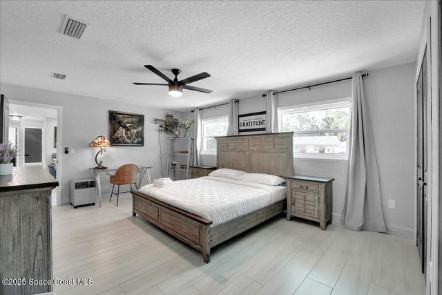 380 Nora Avenue, Merritt Island, FL 32952