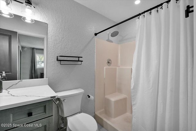 380 Nora Avenue, Merritt Island, FL 32952