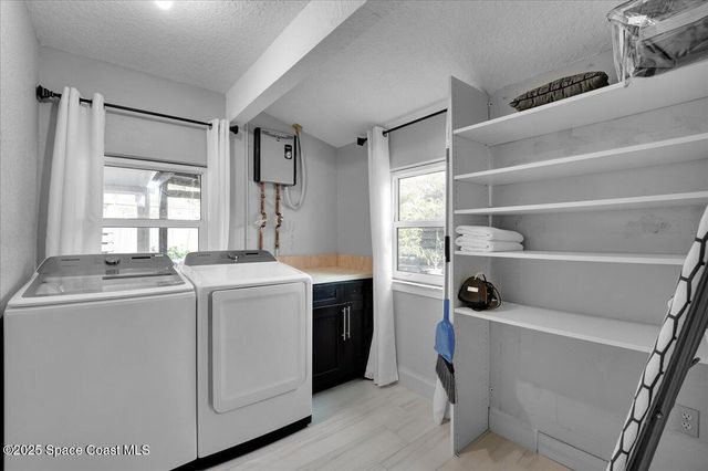 380 Nora Avenue, Merritt Island, FL 32952