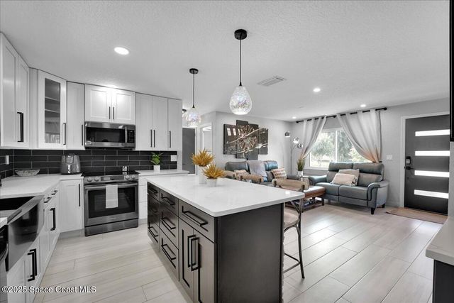 380 Nora Avenue, Merritt Island, FL 32952