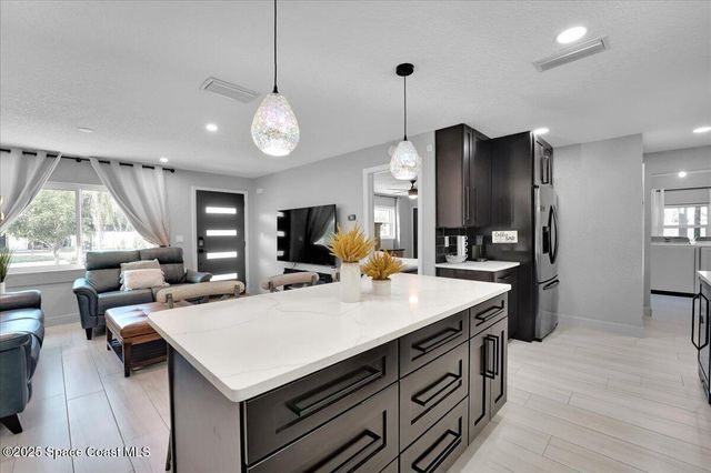 380 Nora Avenue, Merritt Island, FL 32952