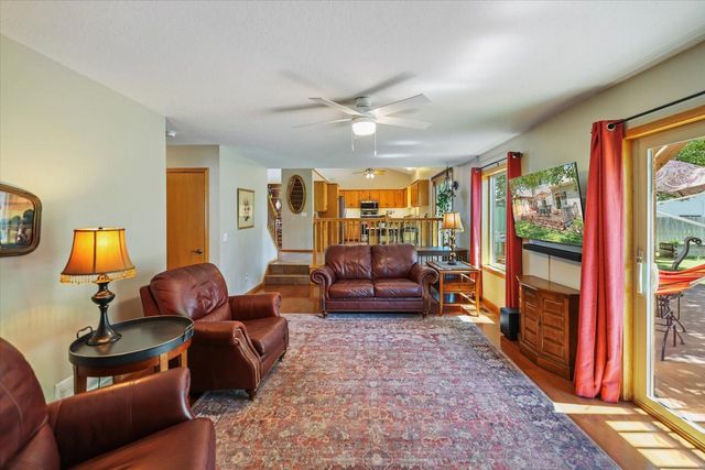 7101 91st Trail N, Brooklyn Park, MN 55445