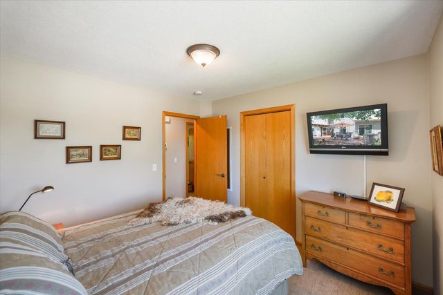 7101 91st Trail N, Brooklyn Park, MN 55445