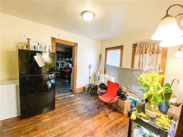 33 Finch Street, Rochester, NY 14613