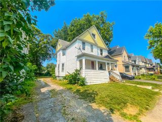 33 Finch Street, Rochester, NY 14613