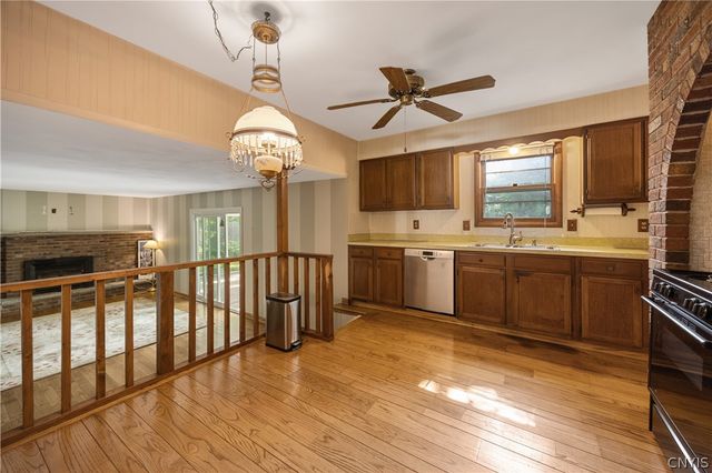 8027 Thyme Circle, Clay, NY 13090