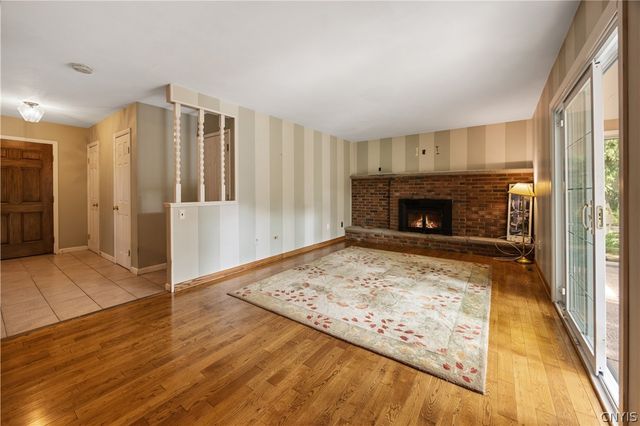 8027 Thyme Circle, Clay, NY 13090