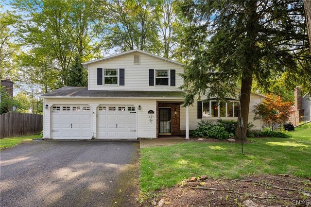8027 Thyme Circle, Clay, NY 13090