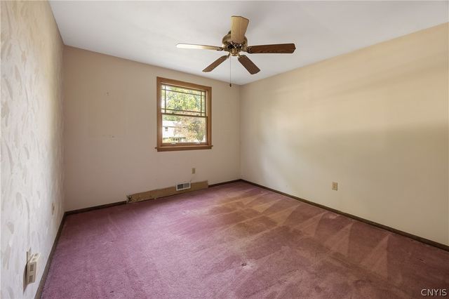 8027 Thyme Circle, Clay, NY 13090