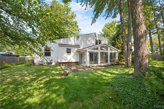 8027 Thyme Circle, Clay, NY 13090