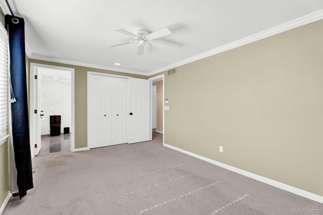 1560 E Lincoln Street, Birmingham, MI 48009