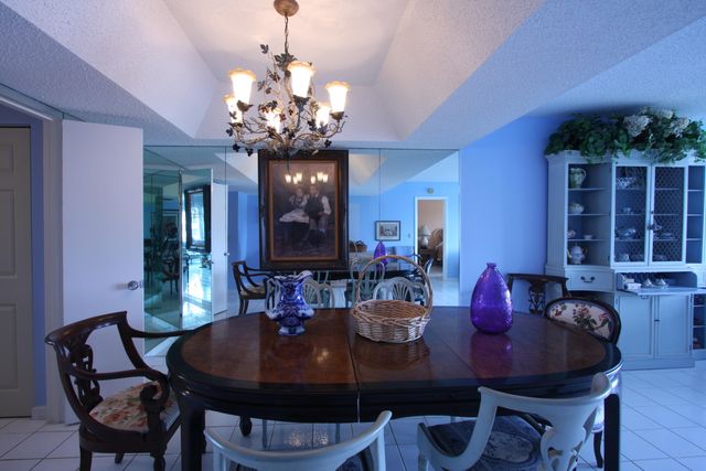 6768 N 10th Avenue N 303, Lake Worth, FL 33467