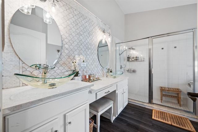 19254 FISHERMANS BEND DRIVE, Lutz, FL 33558