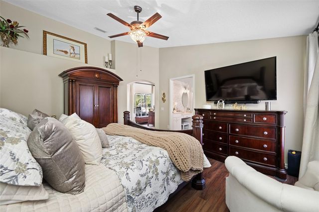 19254 FISHERMANS BEND DRIVE, Lutz, FL 33558