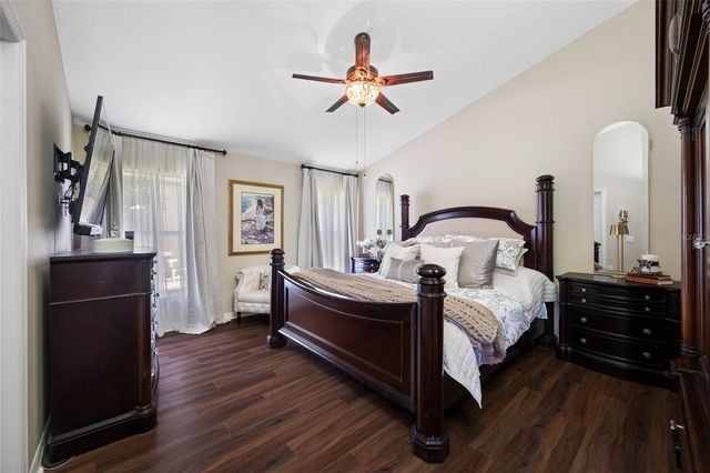 19254 FISHERMANS BEND DRIVE, Lutz, FL 33558