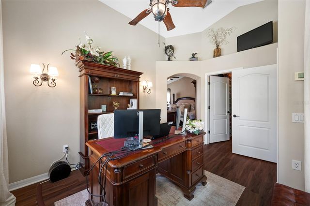 19254 FISHERMANS BEND DRIVE, Lutz, FL 33558