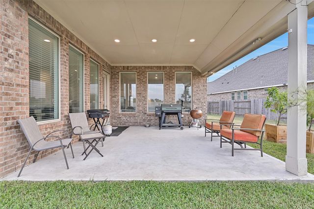 4827 Stoney Terrace Trail, Baytown, TX 77521
