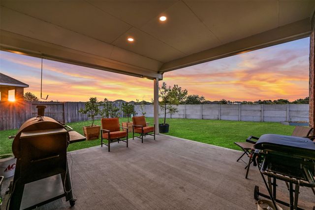 4827 Stoney Terrace Trail, Baytown, TX 77521