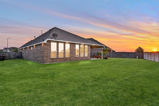 4827 Stoney Terrace Trail, Baytown, TX 77521