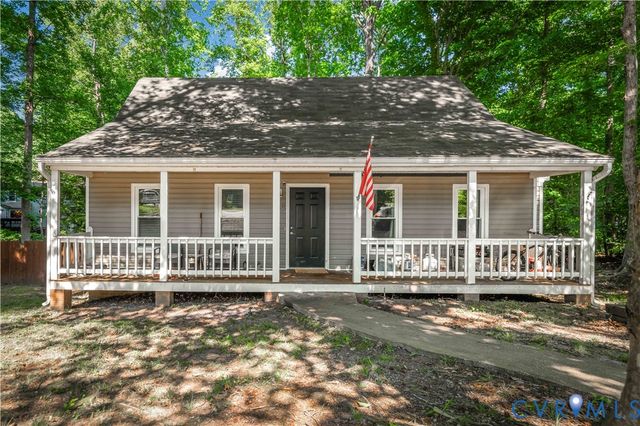7113 Deer Run Ln, Chesterfield, VA 23112