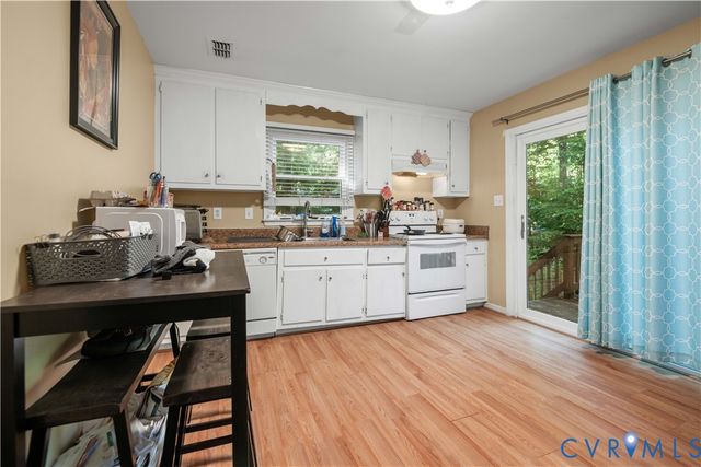 7113 Deer Run Ln, Chesterfield, VA 23112