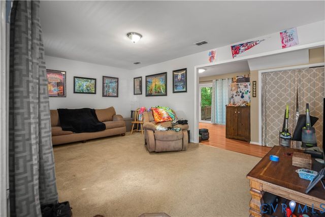 7113 Deer Run Ln, Chesterfield, VA 23112