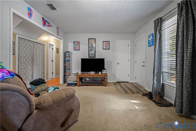 7113 Deer Run Ln, Chesterfield, VA 23112