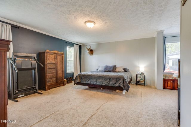 400 Cassard Lane, Gate City, VA 24251