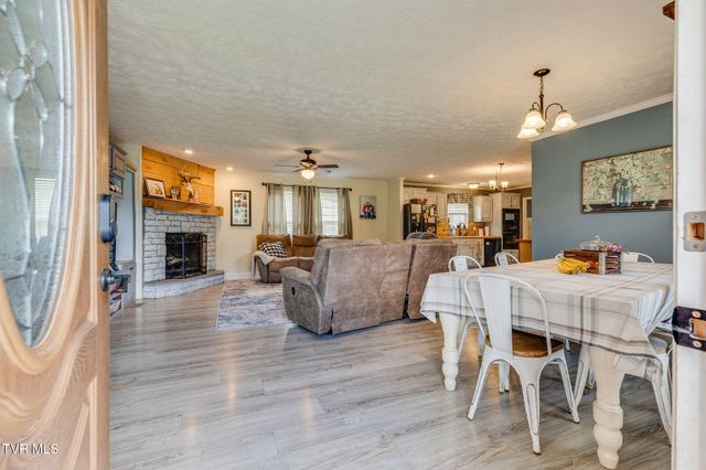 400 Cassard Lane, Gate City, VA 24251
