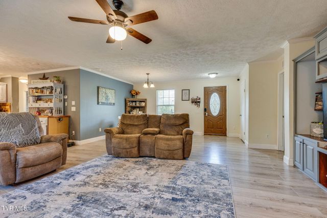 400 Cassard Lane, Gate City, VA 24251