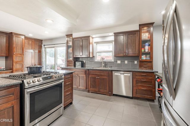 76 Wild Oak Street, Ojai, CA 93023