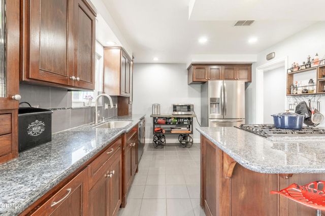 76 Wild Oak Street, Ojai, CA 93023