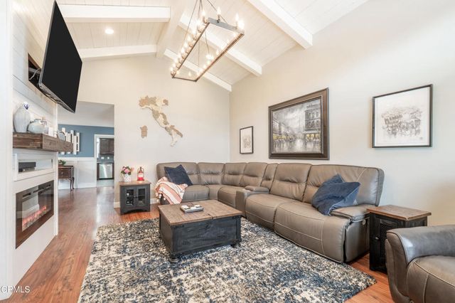 76 Wild Oak Street, Ojai, CA 93023