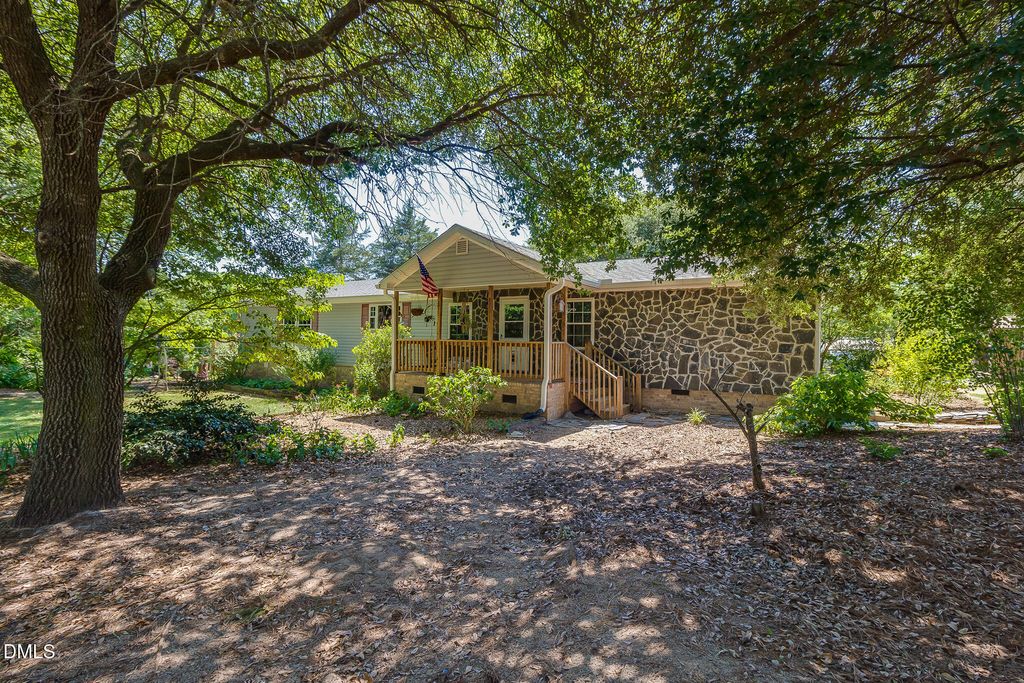 890 Wiggins Road, Angier, NC 27501