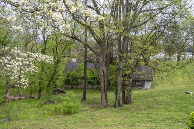 701 Preston Rd, Antioch, TN 37013