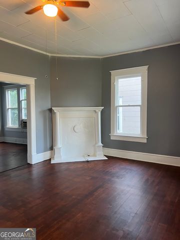 92 Woodlawn Avenue B, Winder, GA 30680