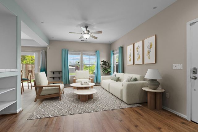 3817 Rock Creek Rd, West Sacramento, CA 95691