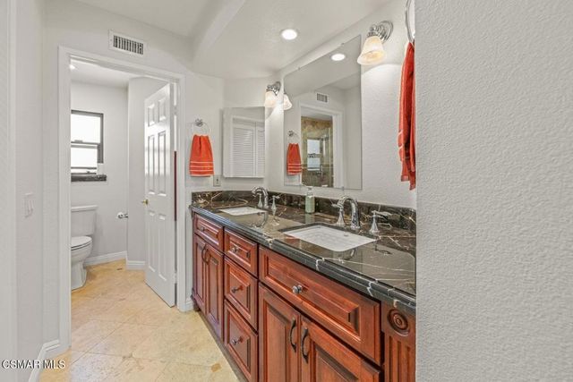 236 Country Club Drive B, Simi Valley, CA 93065