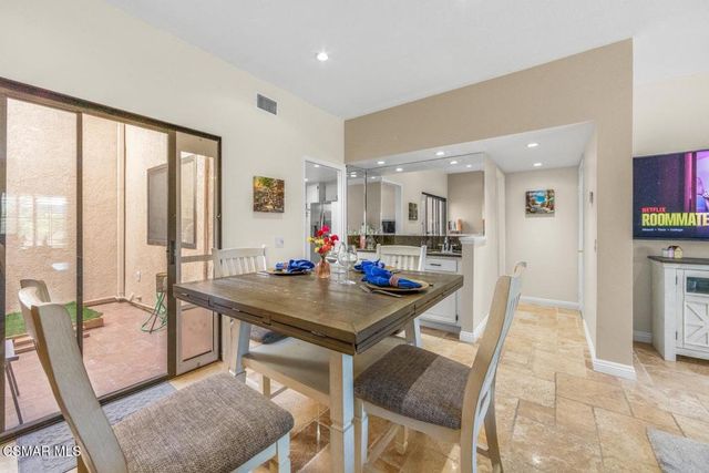236 Country Club Drive B, Simi Valley, CA 93065