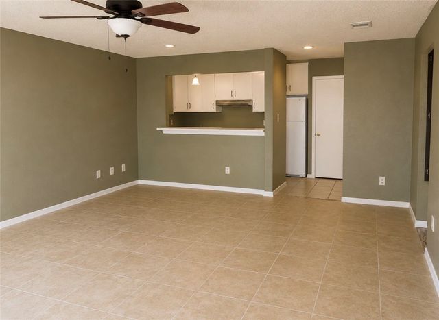 7202 Mansions Dr K-4, Corpus Christi, TX 78414