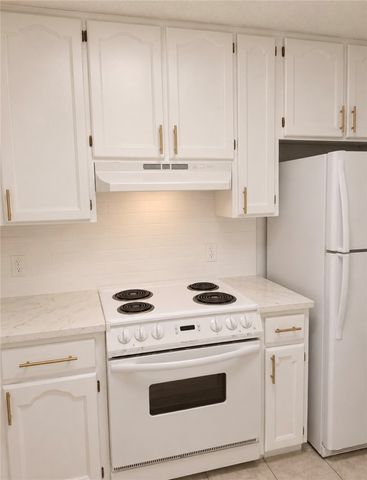 7202 Mansions Dr K-4, Corpus Christi, TX 78414